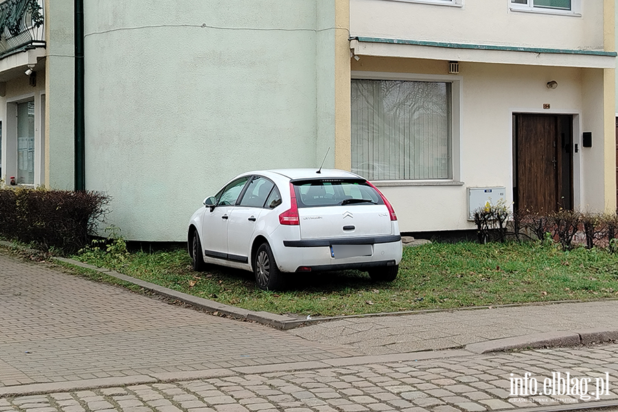 Mistrzowie Parkowania w Elbl�gu (cz�� 444), fot. 11