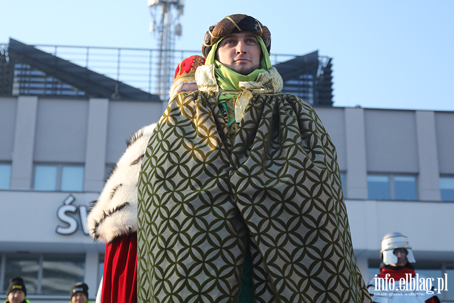 Orszak Trzech Kr�li przeszed� ulicami Elbl�ga, fot. 28