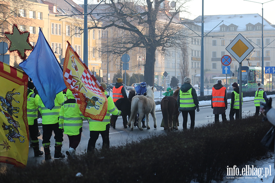 Orszak Trzech Kr�li przeszed� ulicami Elbl�ga, fot. 73