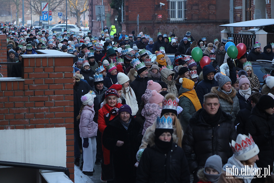 Orszak Trzech Kr�li przeszed� ulicami Elbl�ga, fot. 79