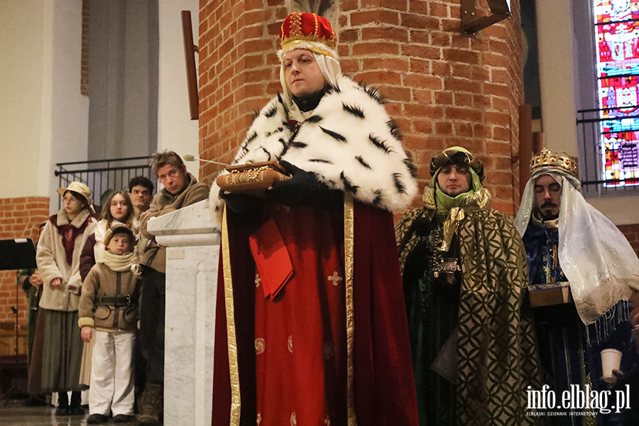 Orszak Trzech Kr�li przeszed� ulicami Elbl�ga, fot. 105