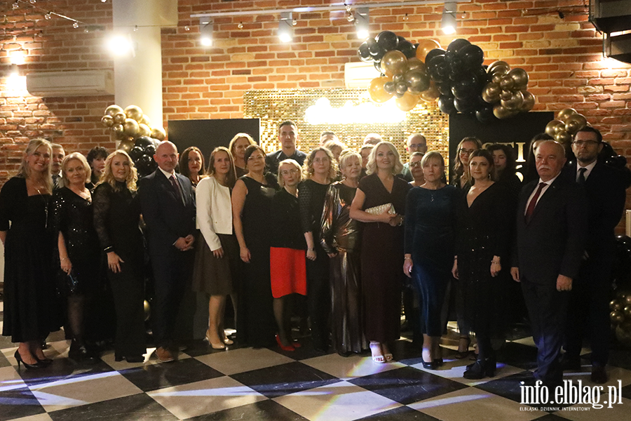  Zobacz, jak na Studni�wce bawili si� maturzy�ci ZST-I, fot. 37