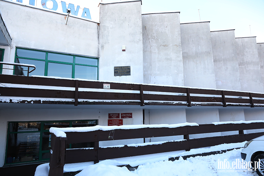 stan budynku hali MOS, fot. 4