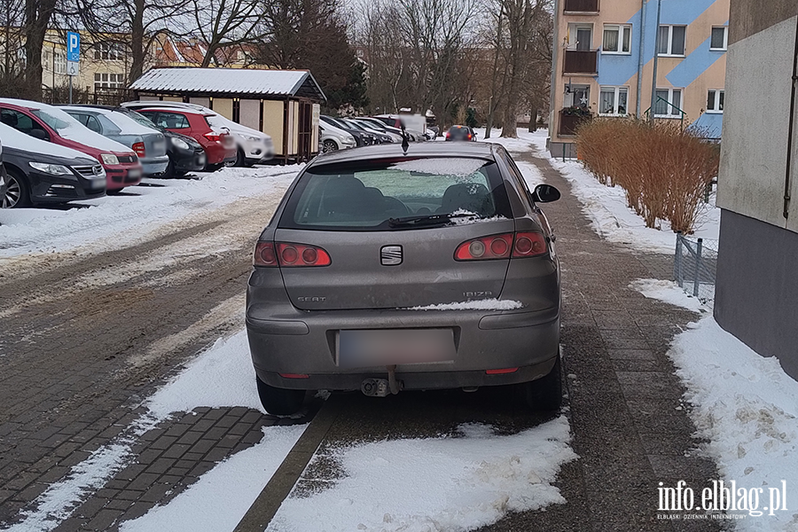 Mistrzowie Parkowania w Elbl�gu (cz�� 445), fot. 3