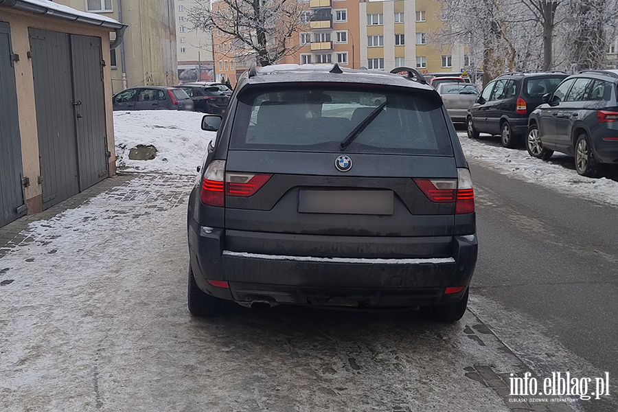 Mistrzowie Parkowania w Elbl�gu (cz�� 445), fot. 4