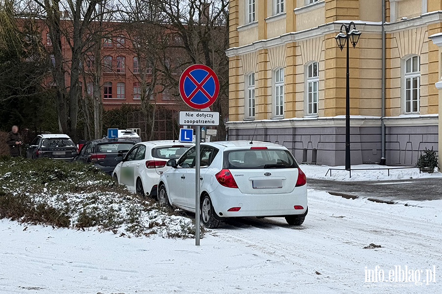 Mistrzowie Parkowania w Elbl�gu (cz�� 445), fot. 5