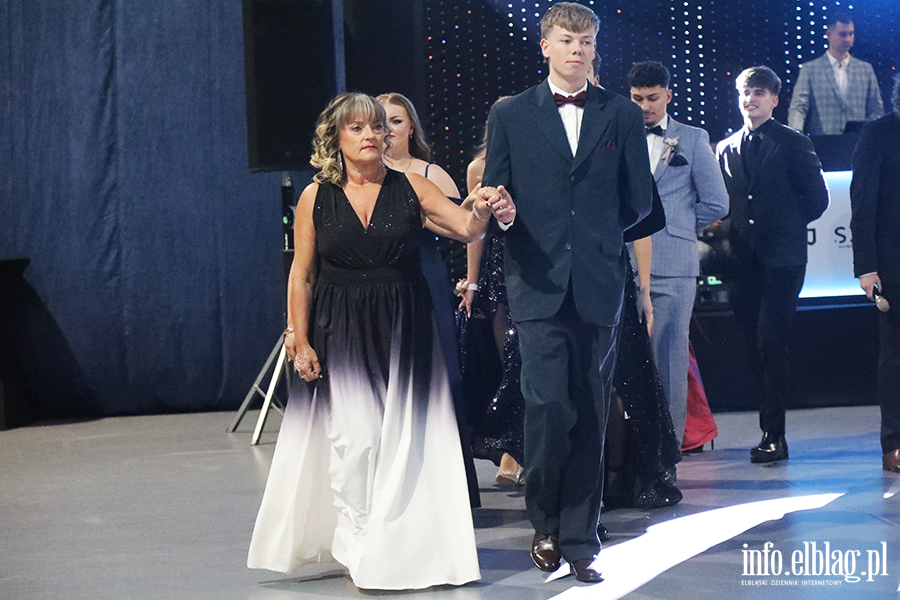 Tak si� bawi� maturzy�ci I LO w Elbl�gu, fot. 4