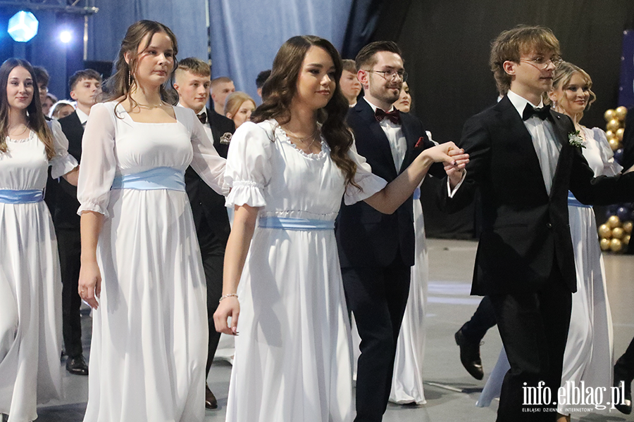 Tak si� bawi� maturzy�ci I LO w Elbl�gu, fot. 24