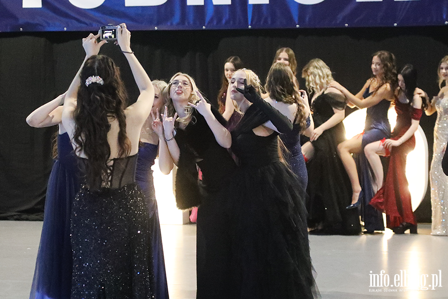 Tak si� bawi� maturzy�ci I LO w Elbl�gu, fot. 61