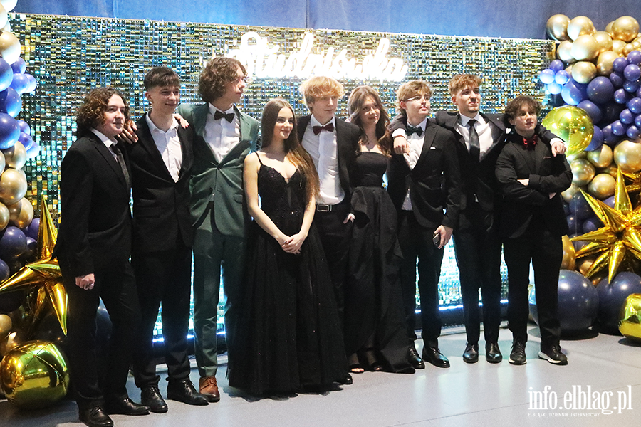 Tak si� bawi� maturzy�ci I LO w Elbl�gu, fot. 64