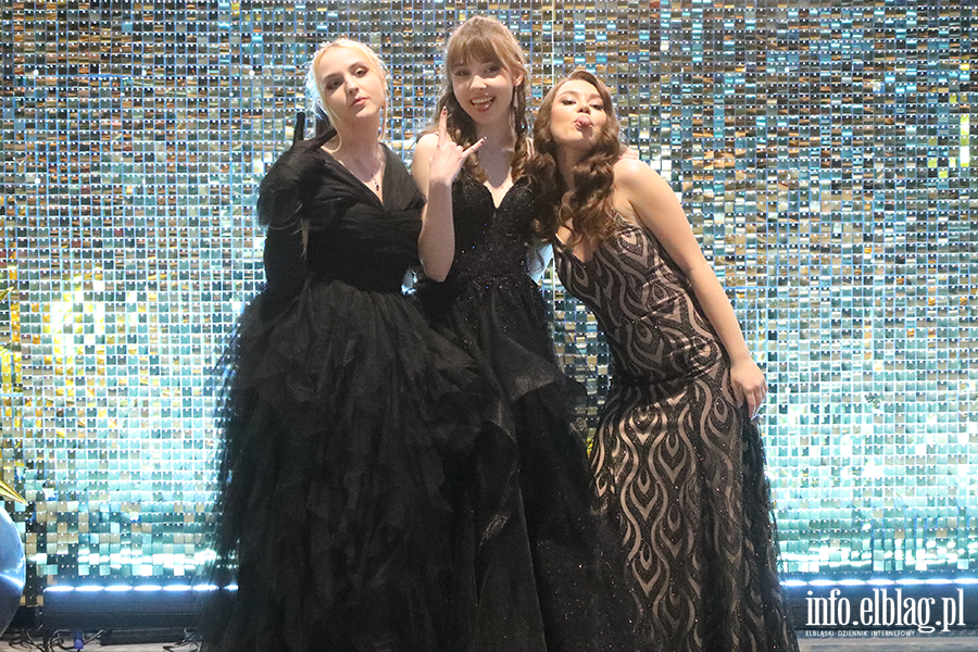 Tak si� bawi� maturzy�ci I LO w Elbl�gu, fot. 69