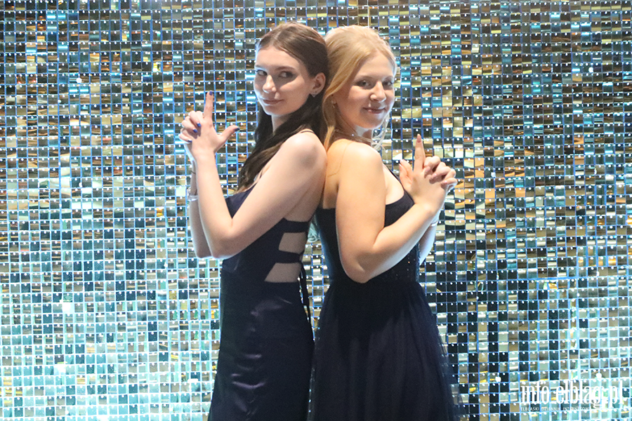 Tak si� bawi� maturzy�ci I LO w Elbl�gu, fot. 70