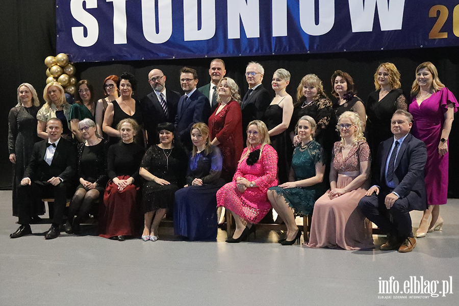 Tak si� bawi� maturzy�ci I LO w Elbl�gu, fot. 77