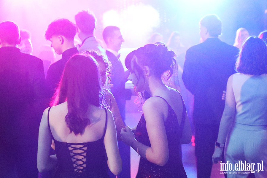 Tak si� bawi� maturzy�ci I LO w Elbl�gu, fot. 89