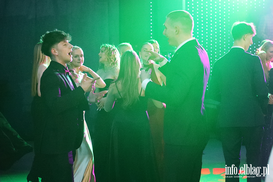 Tak si� bawi� maturzy�ci I LO w Elbl�gu, fot. 98