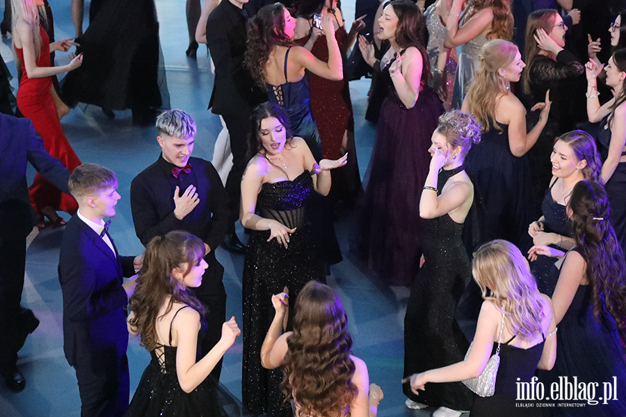 Tak si� bawi� maturzy�ci I LO w Elbl�gu, fot. 107