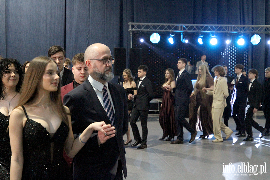 Tak si� bawi� maturzy�ci I LO w Elbl�gu, fot. 121