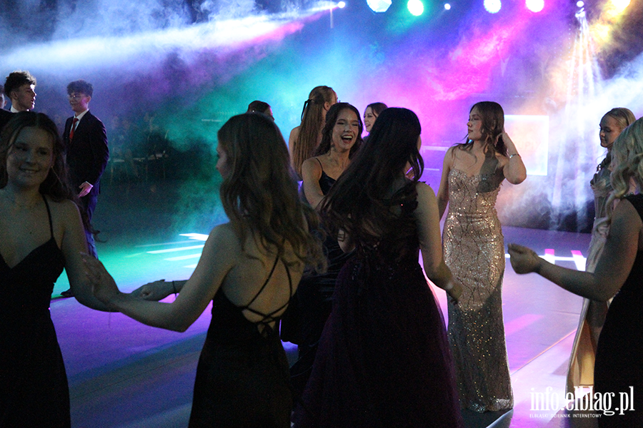 Tak si� bawi� maturzy�ci I LO w Elbl�gu, fot. 134