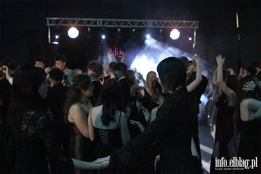 Tak si� bawi� maturzy�ci I LO w Elbl�gu, fot. 146