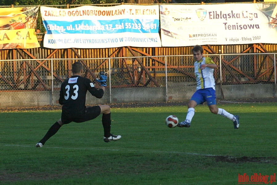 Mecz 11 kolejki II ligi: Olimpia Elblg - OKS 1945 Olsztyn 1-1, fot. 47