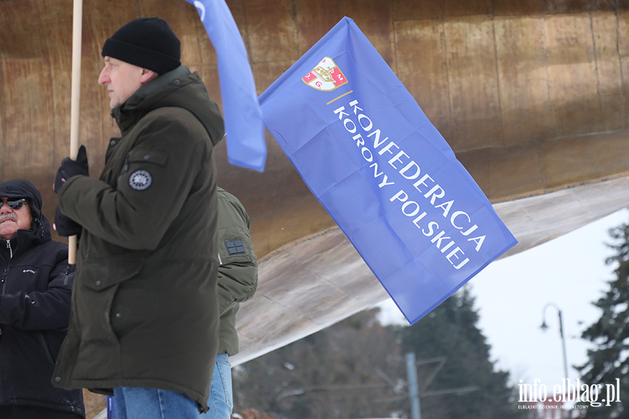 Marsz Stop inwazji imigrant�w przeszed� ulicami Elbl�ga, fot. 5