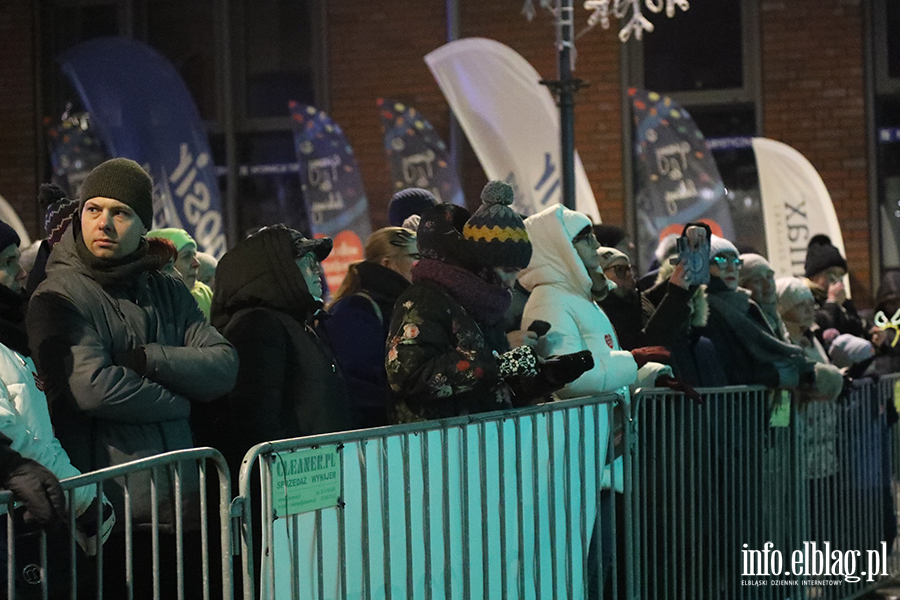 �wiate�ko do nieba na zako�czenie 34 fina�u WO�P, fot. 1