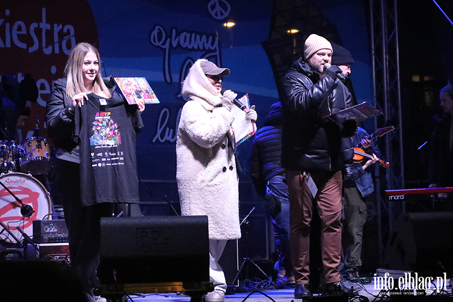 �wiate�ko do nieba na zako�czenie 34 fina�u WO�P, fot. 4