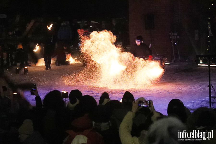 �wiate�ko do nieba na zako�czenie 34 fina�u WO�P, fot. 27