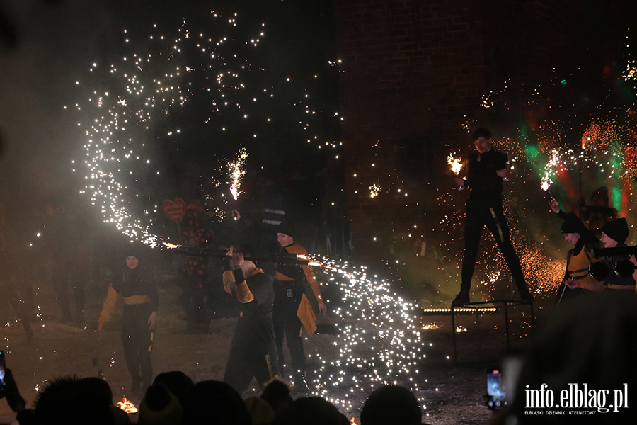 �wiate�ko do nieba na zako�czenie 34 fina�u WO�P, fot. 36