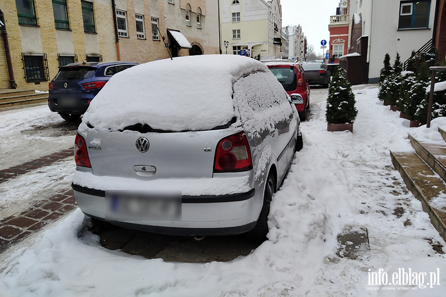 Mistrzowie Parkowania w Elbl�gu (cz�� 448), fot. 10