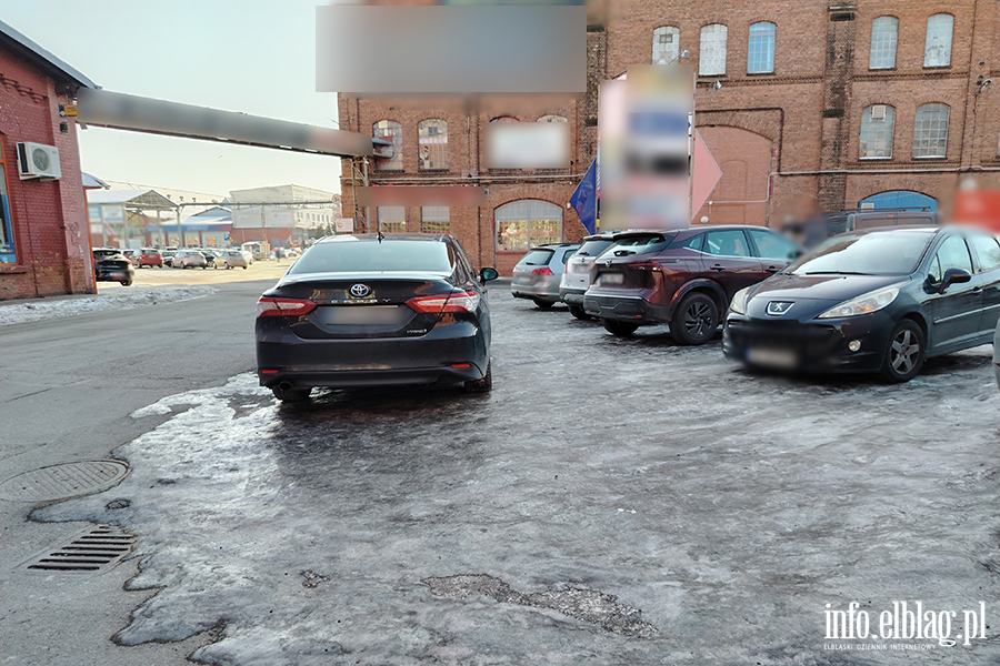 Mistrzowie Parkowania w Elbl�gu (cz�� 449), fot. 5