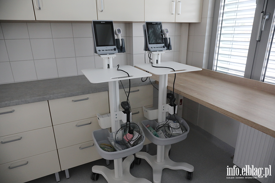 WSZ otworzy� zmodernizowane oddzia�y, fot. 30