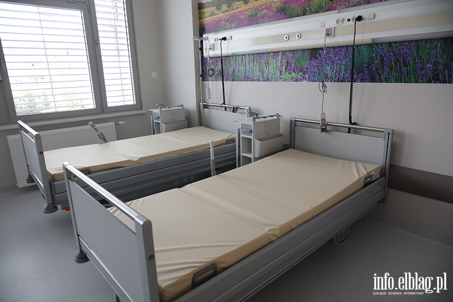 WSZ otworzy� zmodernizowane oddzia�y, fot. 44