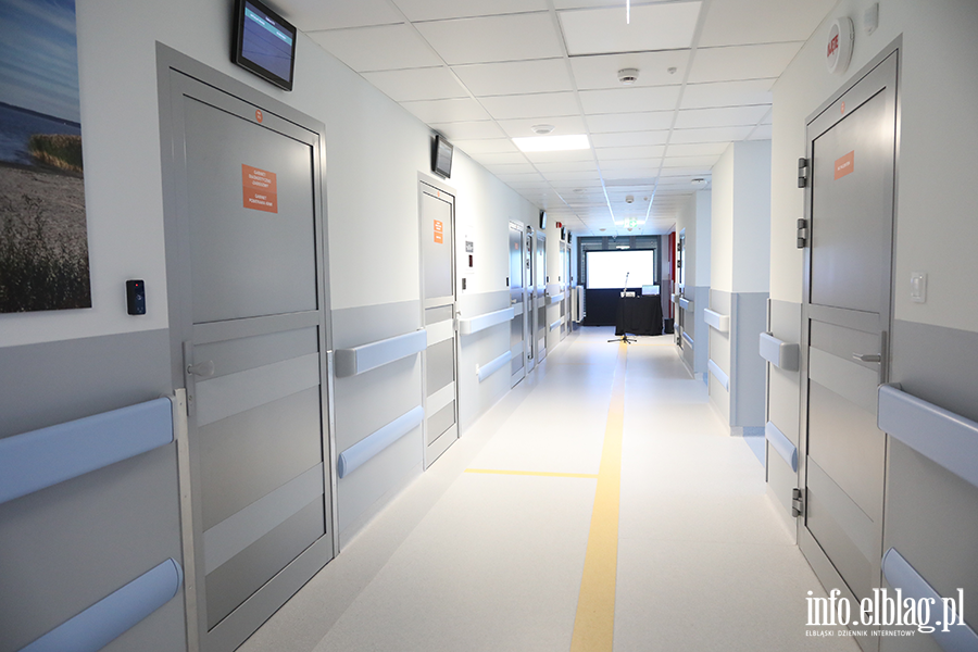 WSZ otworzy� zmodernizowane oddzia�y, fot. 49