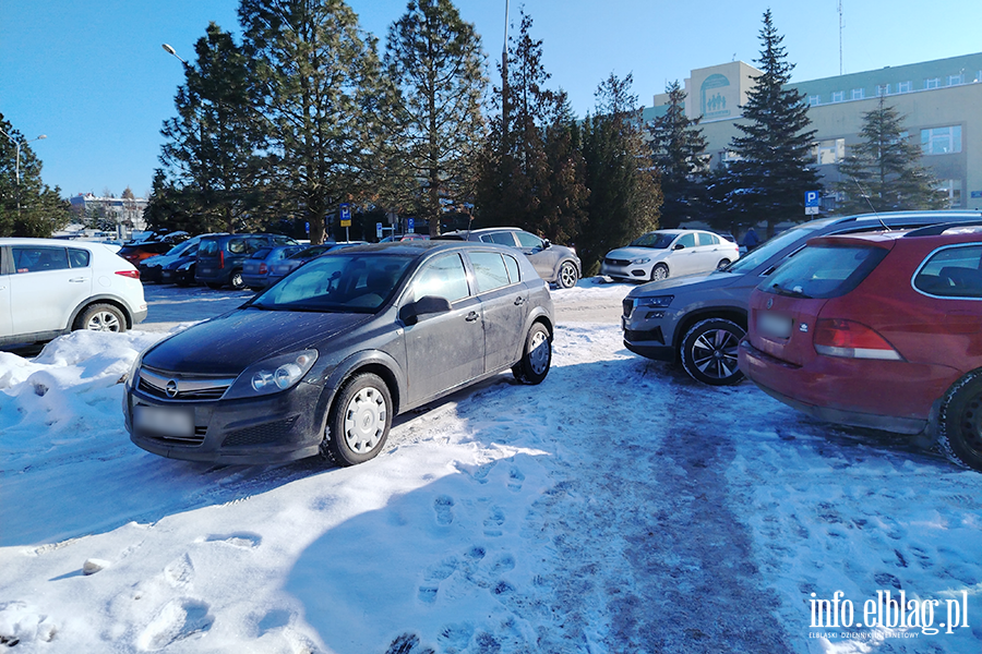 Mistrzowie Parkowania w Elbl�gu (cz�� 450), fot. 3