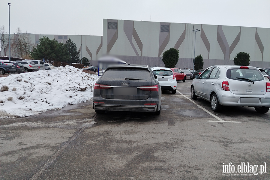 Mistrzowie Parkowania w Elbl�gu (cz�� 450), fot. 12