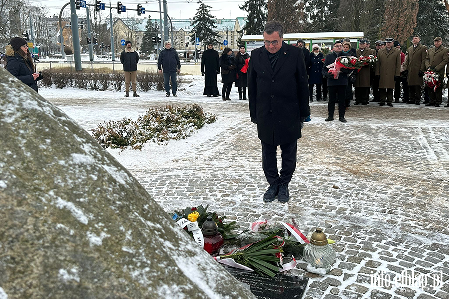 AK to symbol niez�omno�ci i oporu, fot. 3