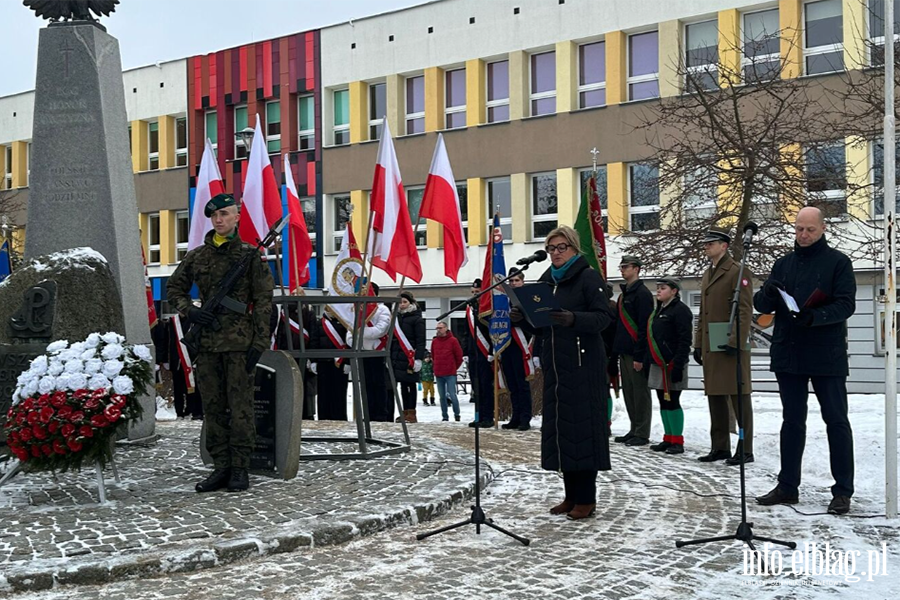 AK to symbol niez�omno�ci i oporu, fot. 12