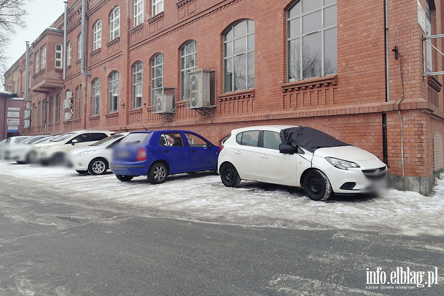 Mistrzowie Parkowania w Elbl�gu (cz�� 451), fot. 12