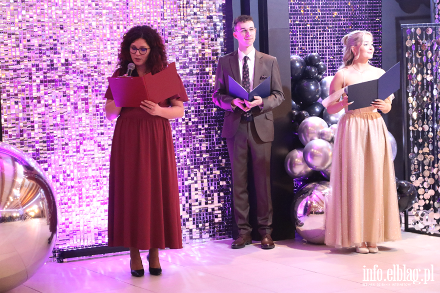 Tak si� bawi� maturzy�ci ZSEiO, fot. 24