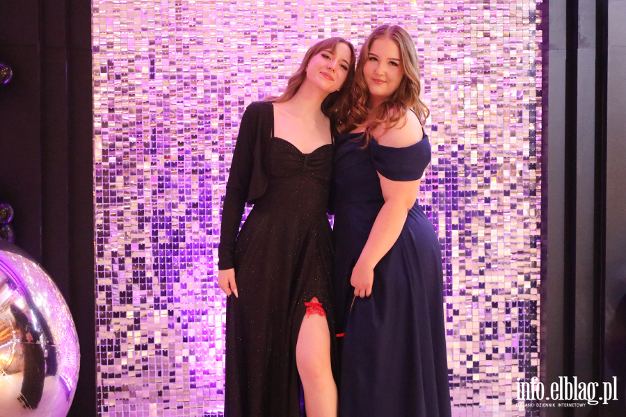 Tak si� bawi� maturzy�ci ZSEiO, fot. 45