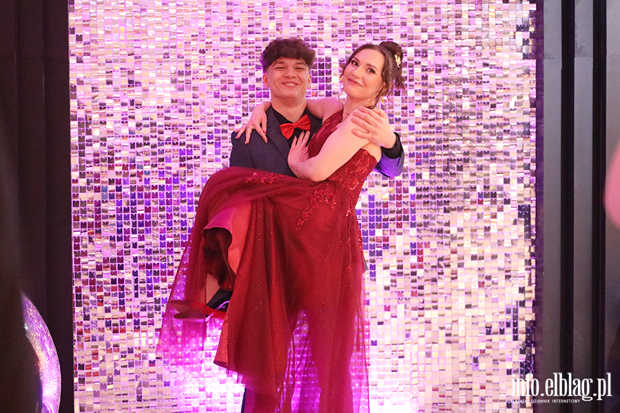 Tak si� bawi� maturzy�ci ZSEiO, fot. 54