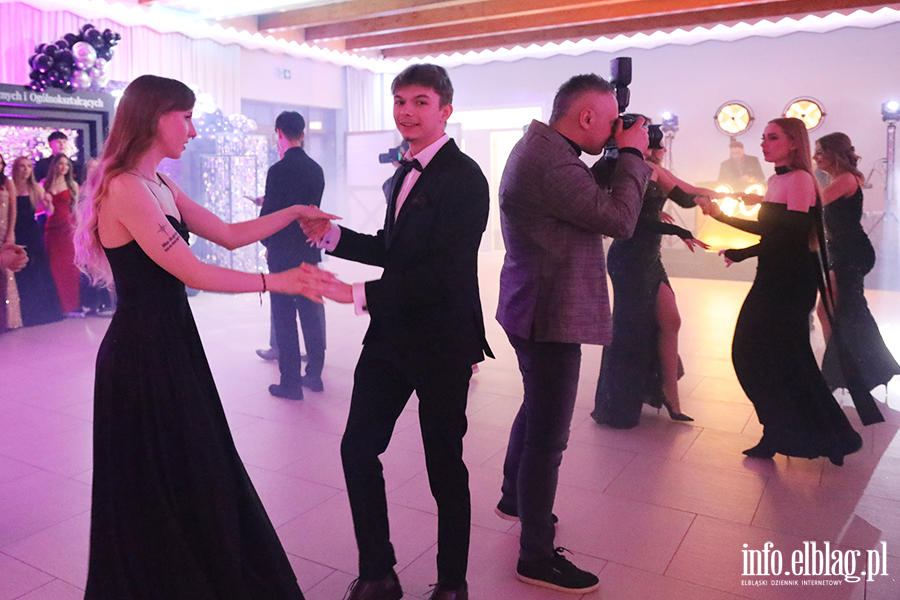 Tak si� bawi� maturzy�ci ZSEiO, fot. 64