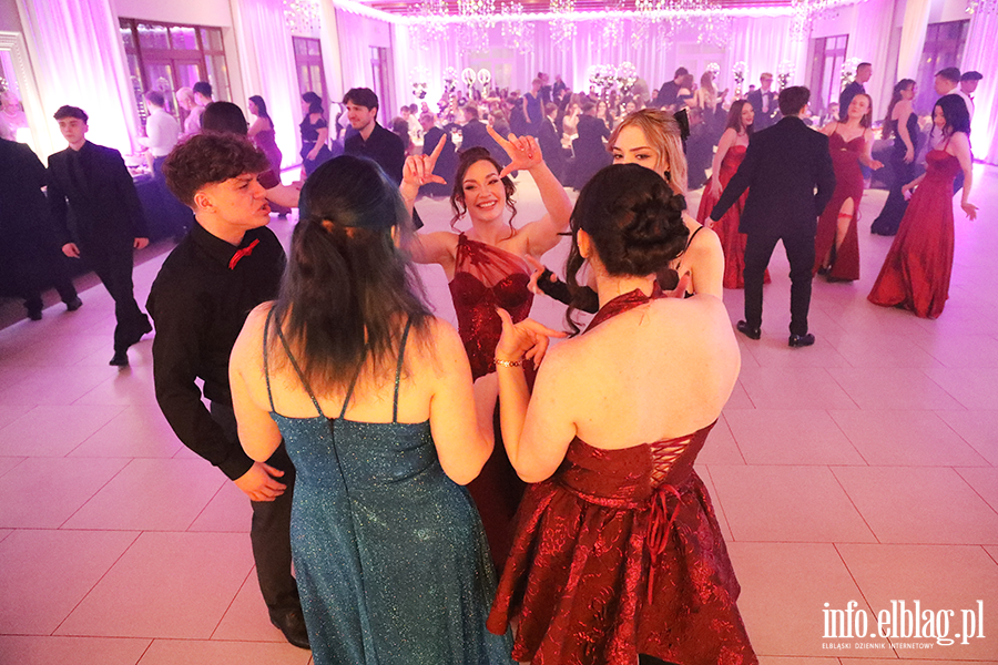 Tak si� bawi� maturzy�ci ZSEiO, fot. 71