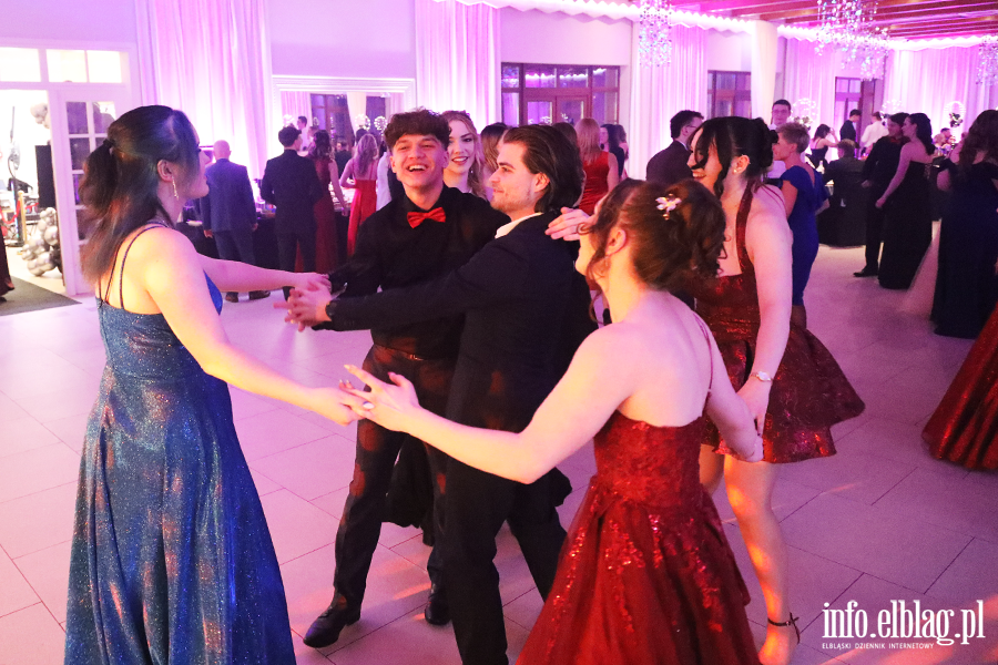 Tak si� bawi� maturzy�ci ZSEiO, fot. 76