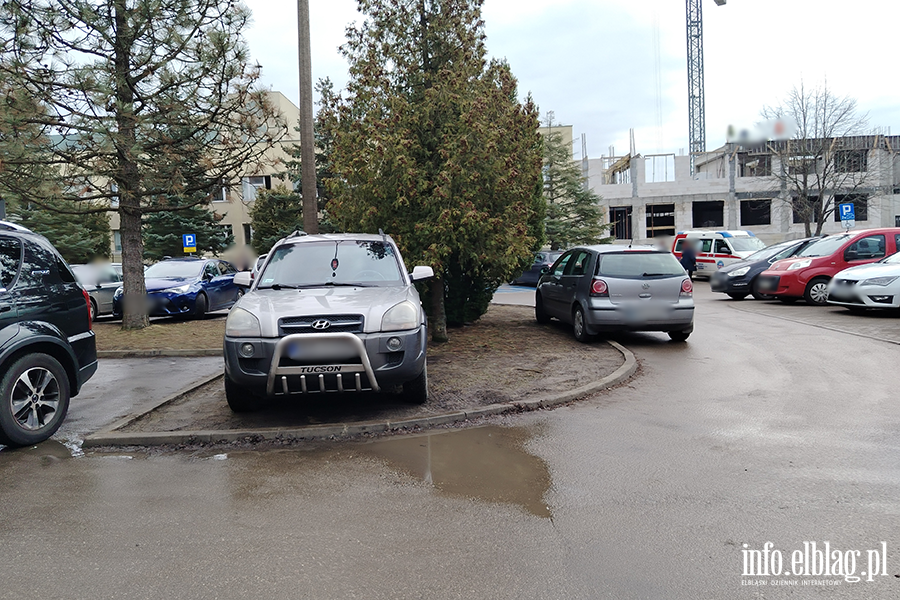 Mistrzowie Parkowania w Elbl�gu (cz�� 454), fot. 5