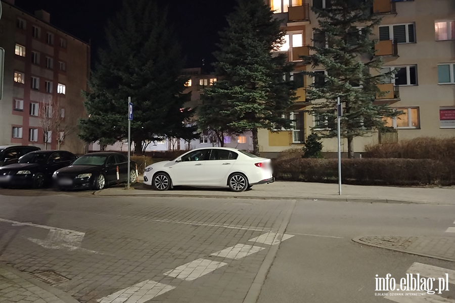 Mistrzowie Parkowania w Elbl�gu (cz�� 456) , fot. 3