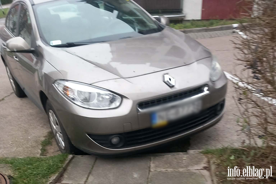 Mistrzowie Parkowania w Elbl�gu (cz�� 456) , fot. 12