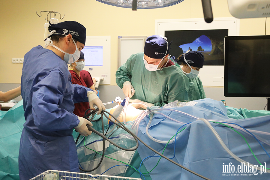 Zabieg z zakresu urologii, z wykorzystaniem robota, fot. 7