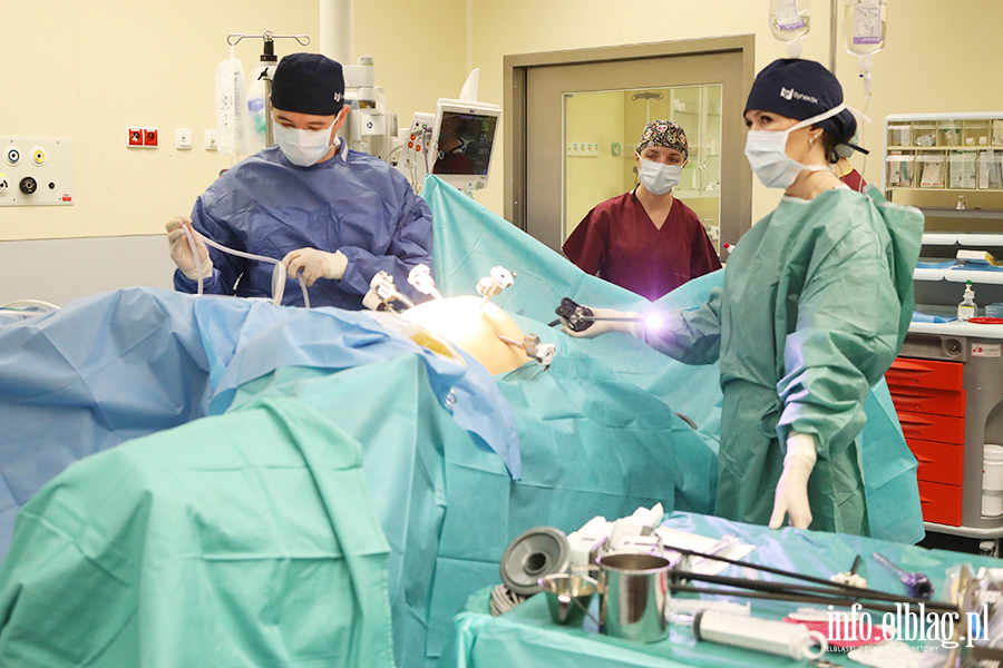 Zabieg z zakresu urologii, z wykorzystaniem robota, fot. 15